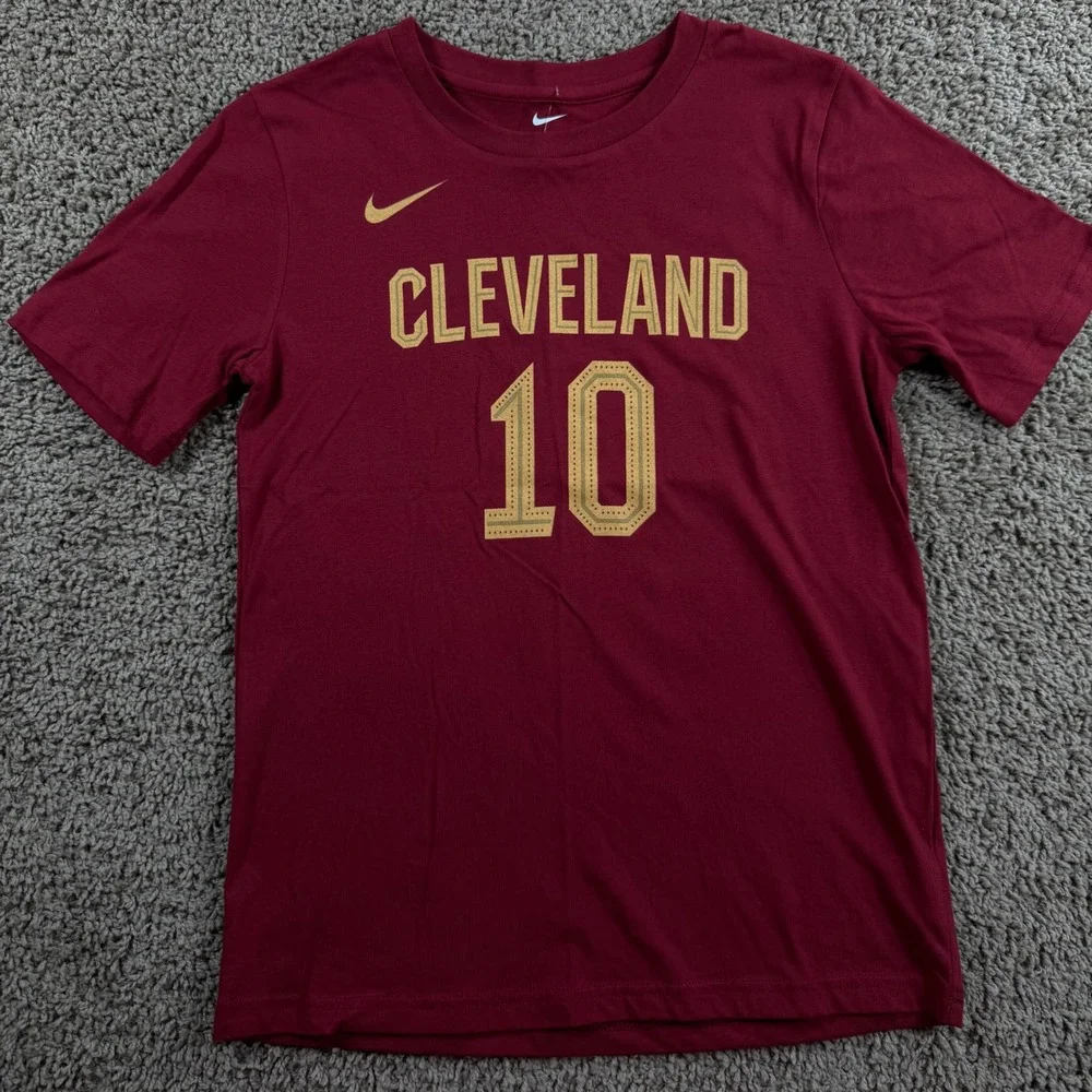 Nike Cleveland Cavaliers Darius Garland 10 NBA T-Shirt boys Medium 10-12 sporty